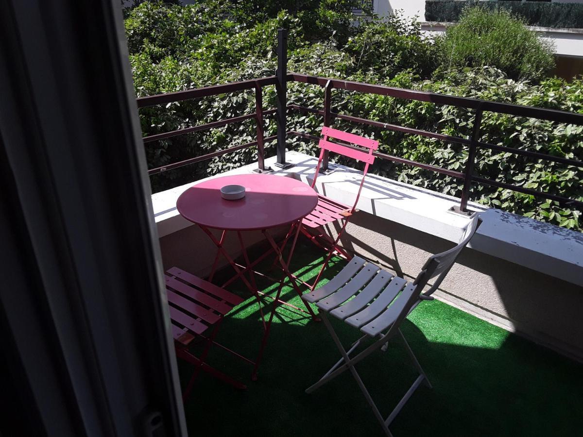 Heyzie Apartment Pontault-Combault Luaran gambar